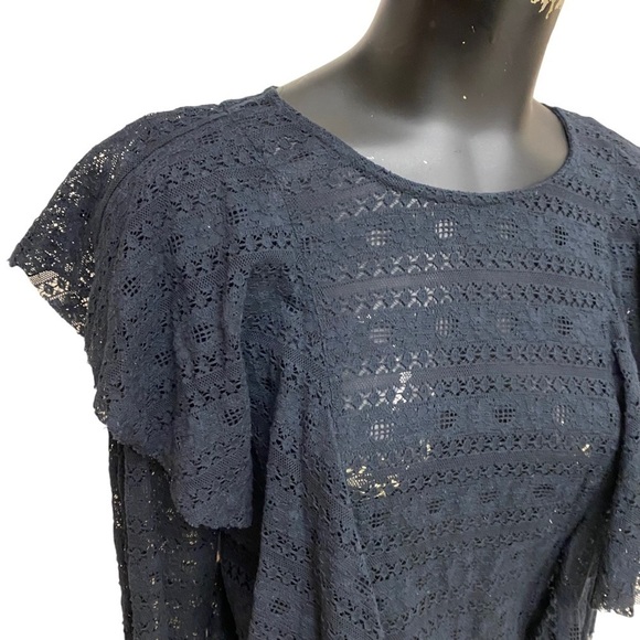 Melrose and Market Black Eyelet Ruffle Lace Top Size Small - Picture 3 of 7